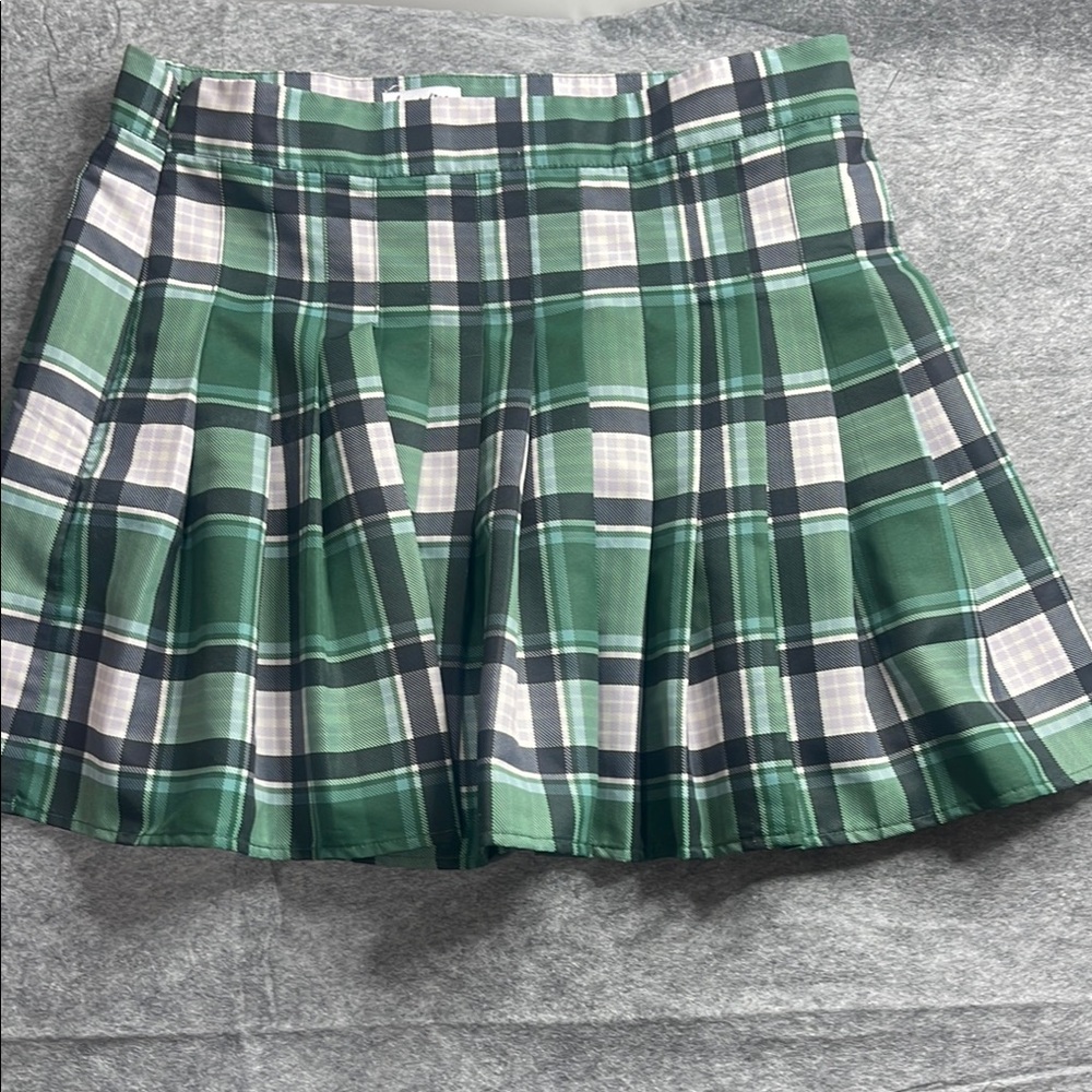 Love, Fire Green Plaid Women's Skirt skaters high school